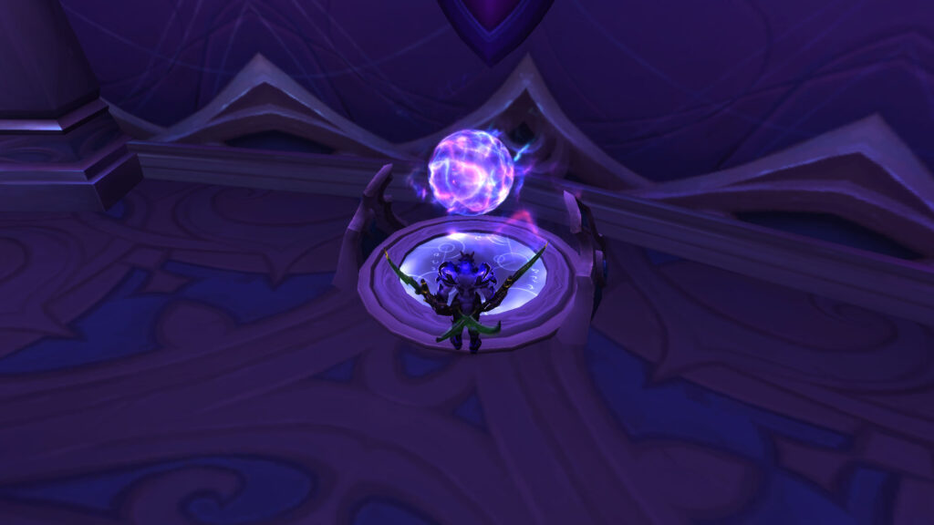 WoW the night elf and the glowing sphere